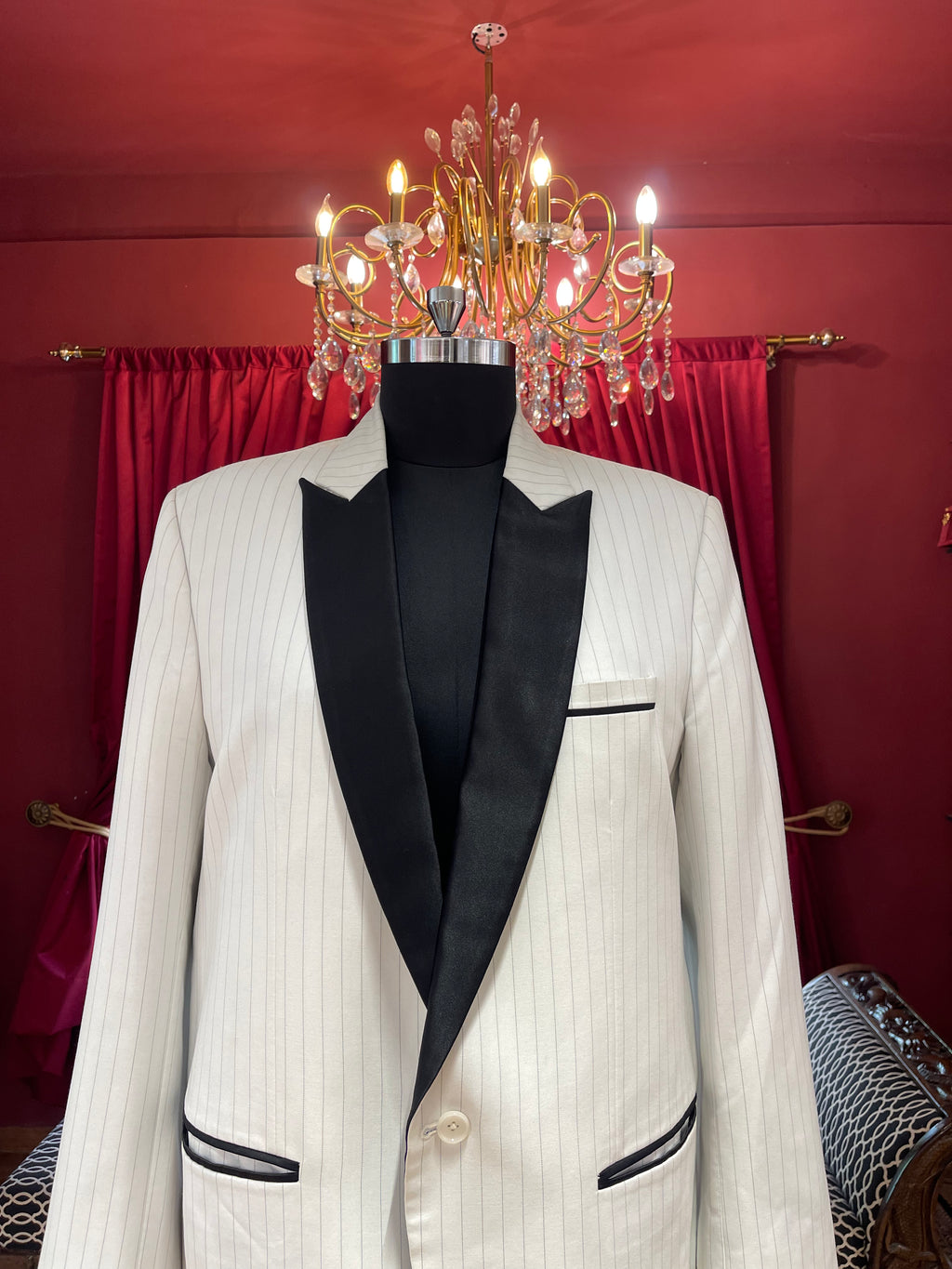 Ivory Contrast Tuxedo