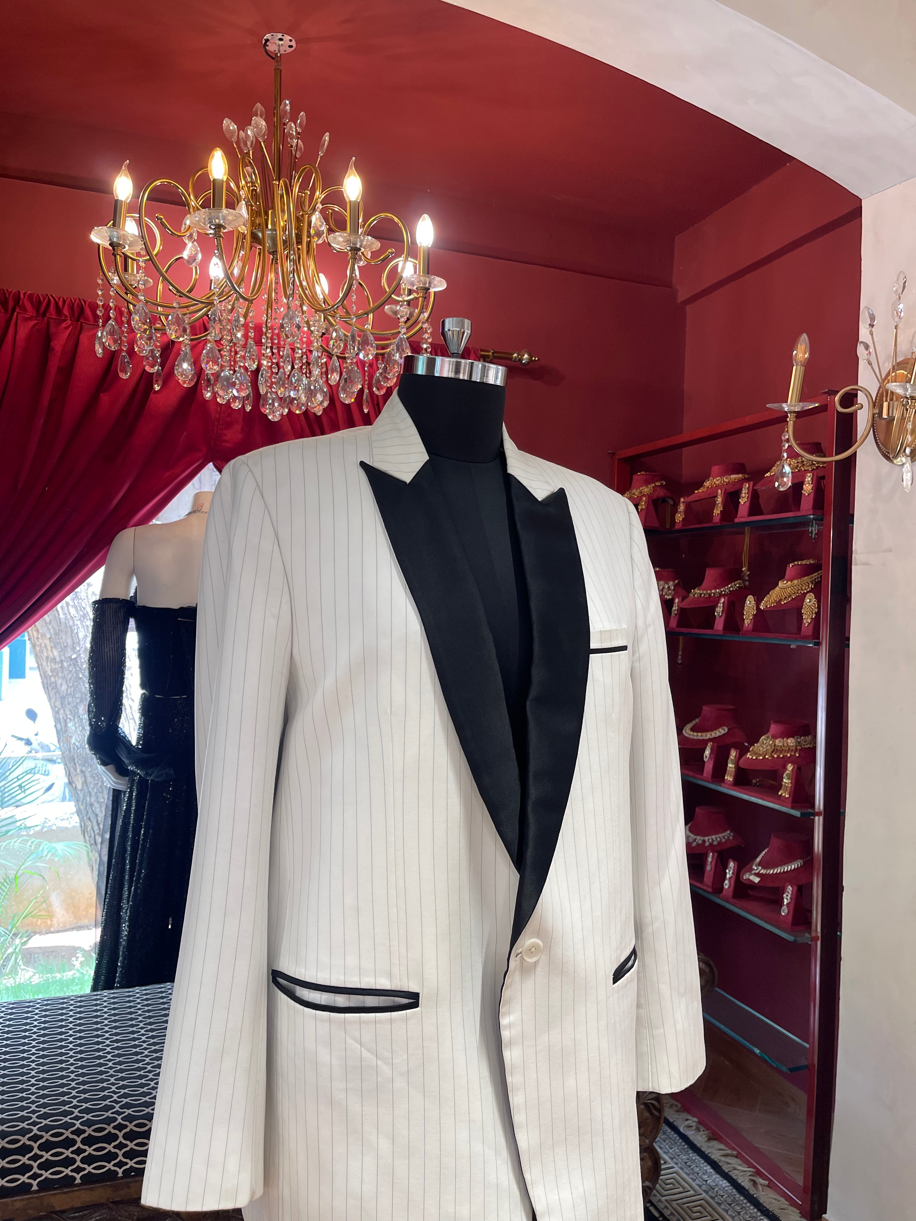 Ivory Contrast Tuxedo