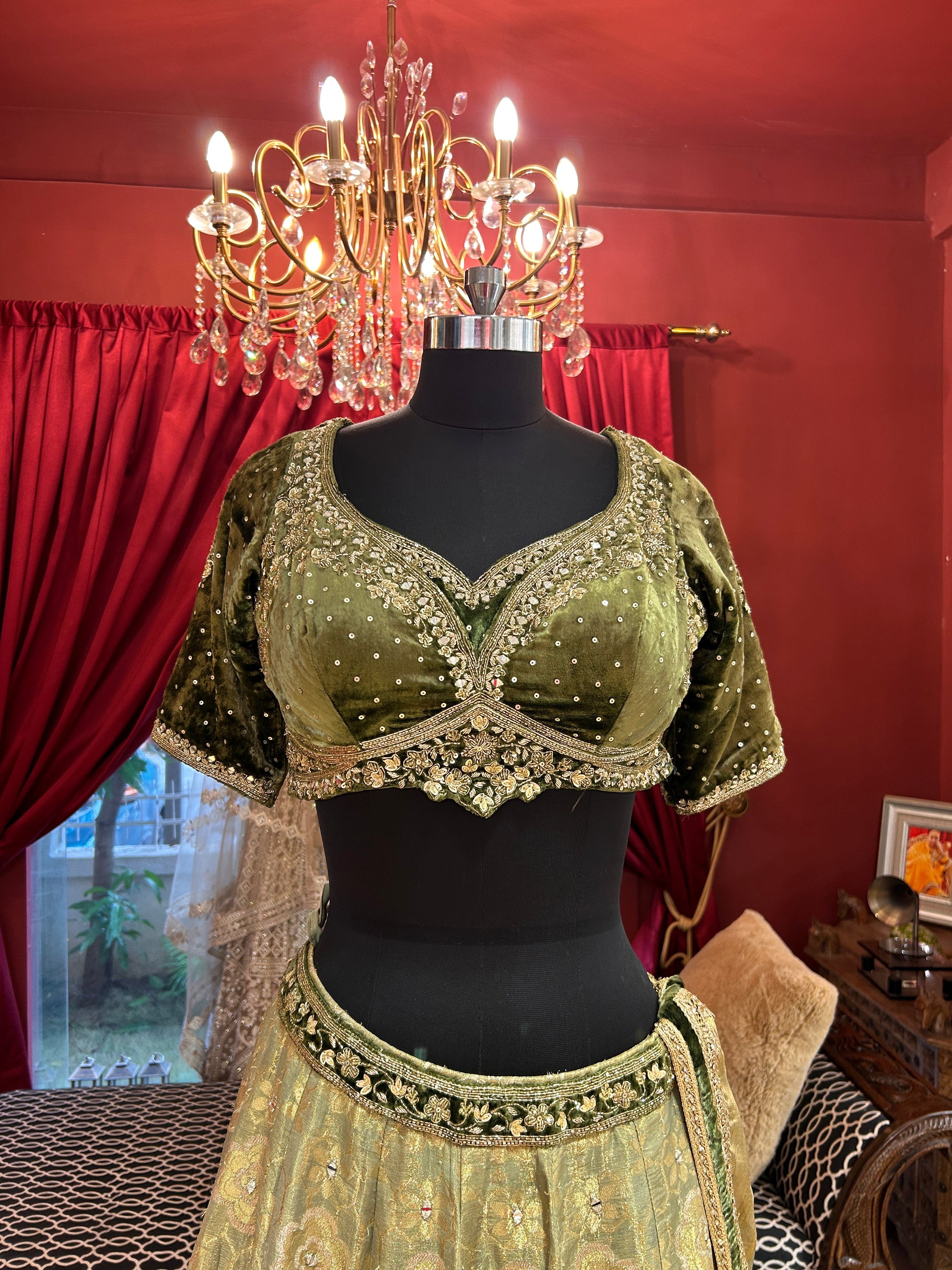 Green velvet lahenga