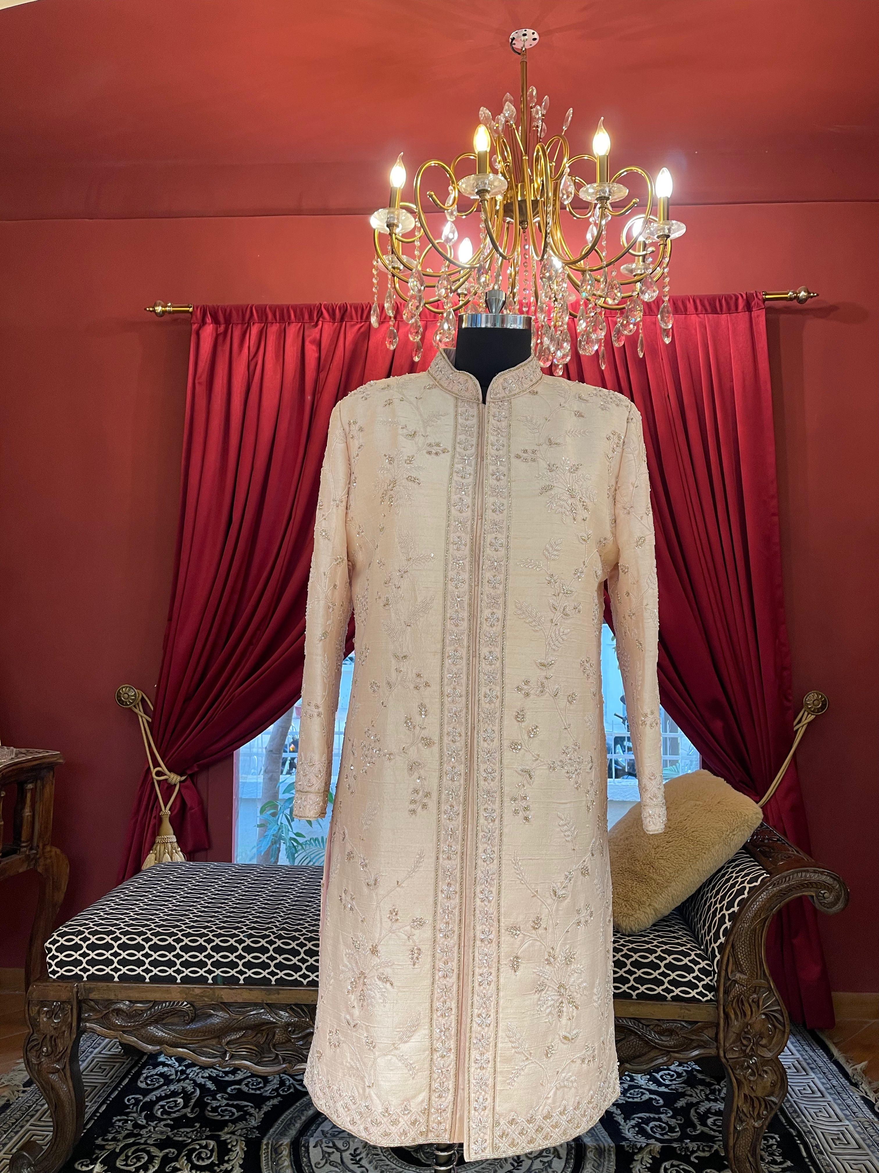 Ivory Minimal Embroidered Kurta Set