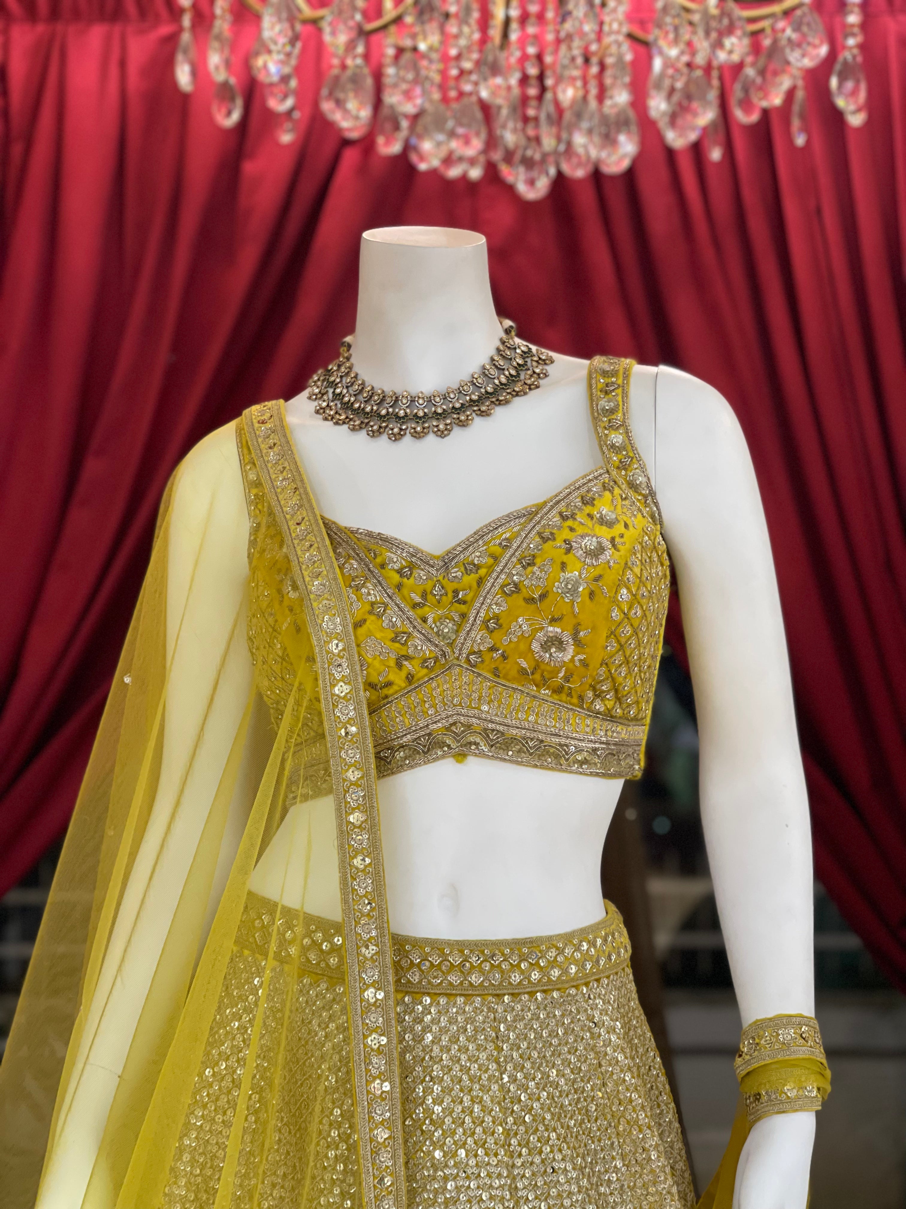 Sunehri Glow Set
