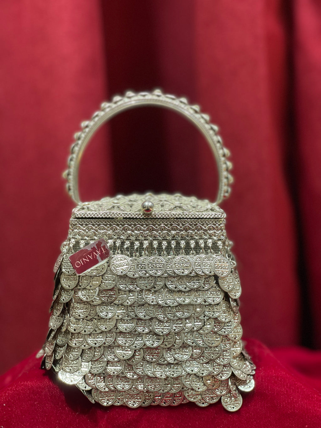 Silver Square Purse with Embossed Lid