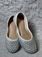 Ivory Base With Tonal Work Jutti