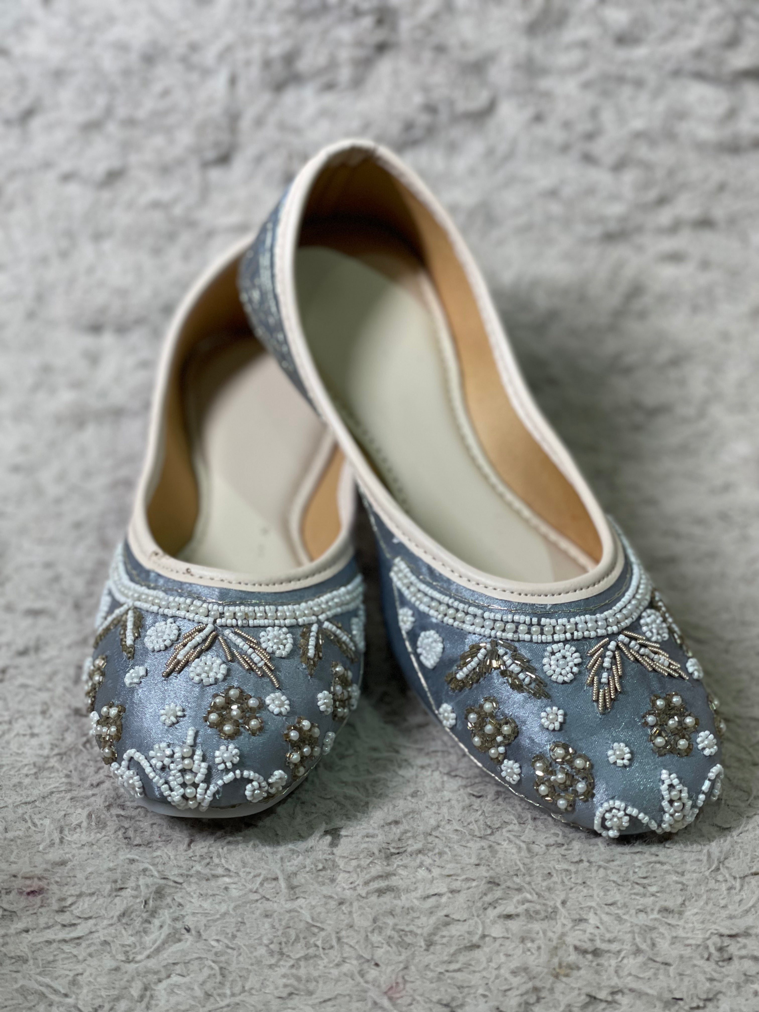 Grey Jutti With White Contrast Bead Work