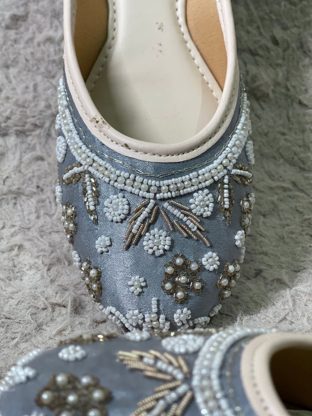 Grey Jutti With White Contrast Bead Work