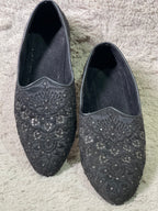 Menswear Black Jutti With Tonal Work