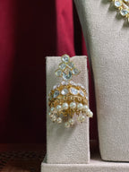 Four Layerd Mozonite Kundan With Choker