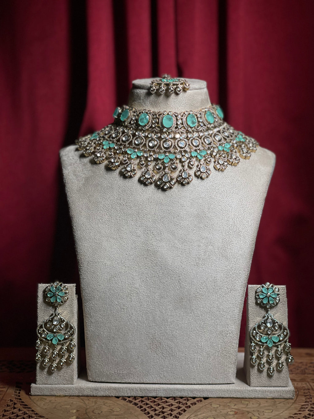 Royal Mint Green Polki