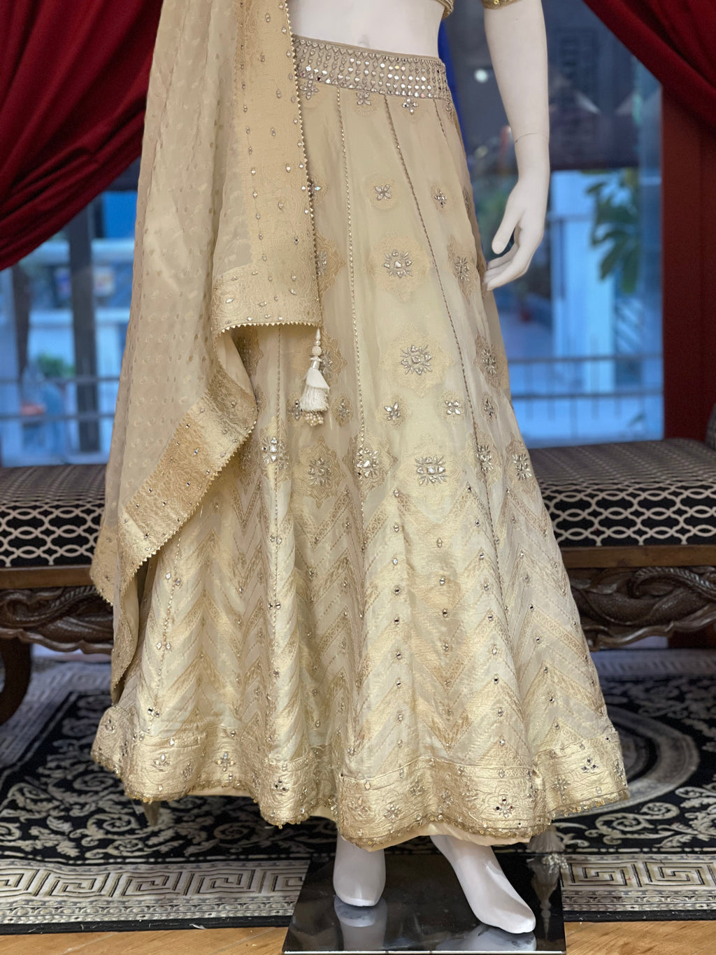 Ivory Noor Banarasi Set