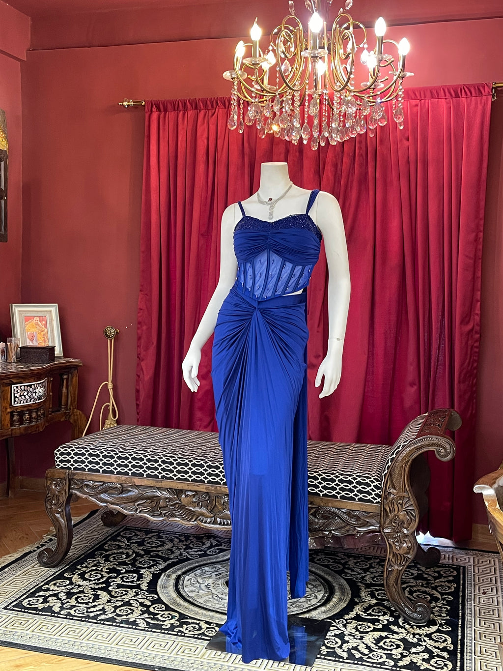 Royal Blue Pre-Draped Skirt Set with Hand-Beaded Corset Blouse & Pallu Drape